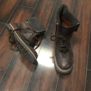 Emporio Armani men’s boots size 9